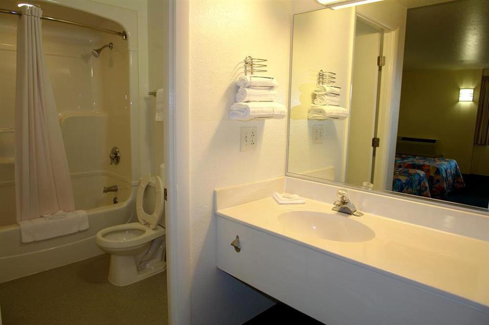 Motel 6-Niantic, Ct - New London Room photo